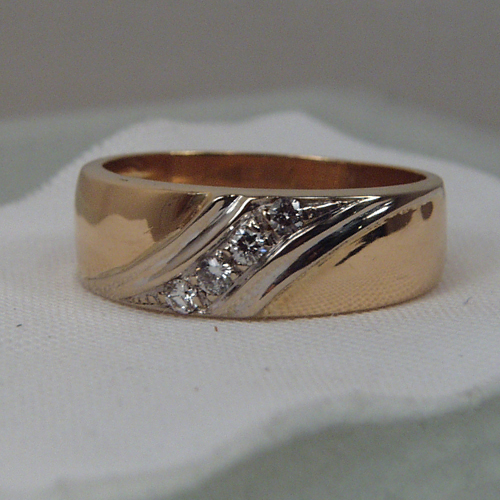 NR Estate Mens Heavy I4 KT Diamond Wedding Band  Litnon.com