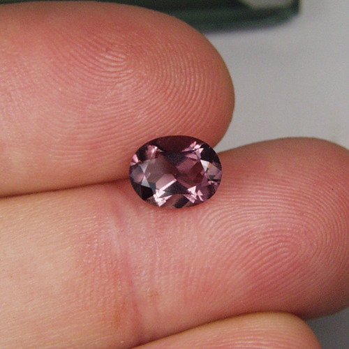 Rare Strong Color Shift Garnet Tanzania 1.58ct  Litnon.com