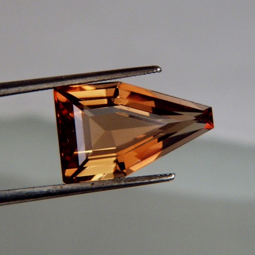 Rare Collectors Gem Russian Precious Topaz 7.28 ct  Litnon.com