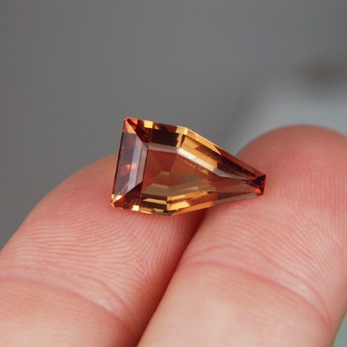 Rare Collectors Gem Russian Precious Topaz 7.28 ct  Litnon.com