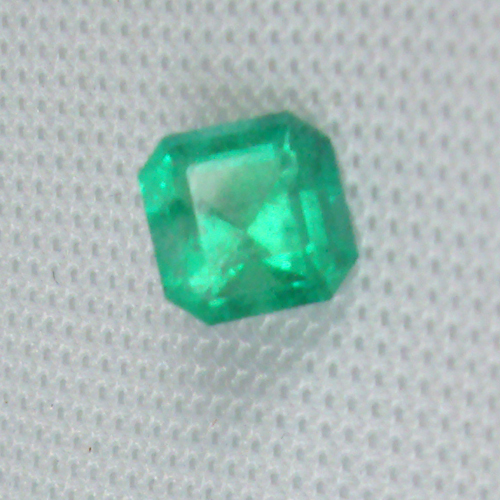 New Find Bright and Pretty Natural Emerald Somalia  Litnon.com