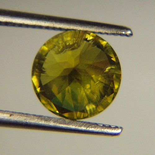 Rare Old Mine Russian Demantoid Topazolite Garnet  Litnon.com