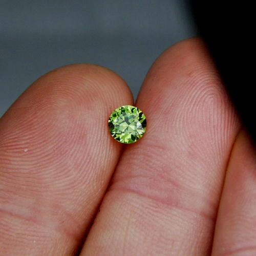Quality Brilliant Old Mine Russian Demantoid Garnet GL Litnon.com
