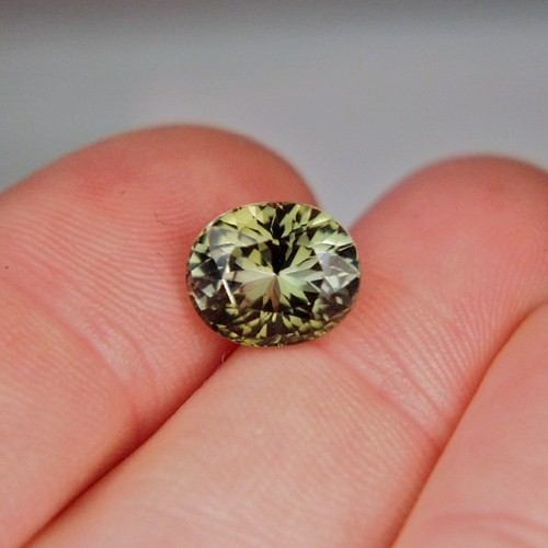 Top USA Cut Olive Green Tourmaline Nigeria 4.90ct  Litnon.com