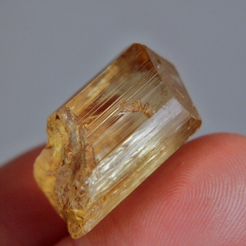 Rare Golden Scapolite Facet Grade Crystal Tanzania  Litnon.com