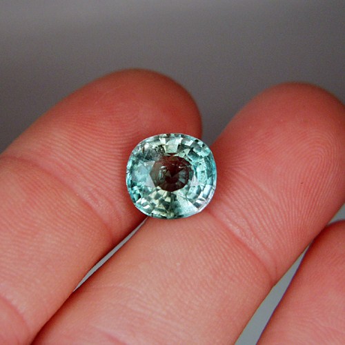 Bright Color Mozambique Tourmaline 5.86 ct  Litnon.com