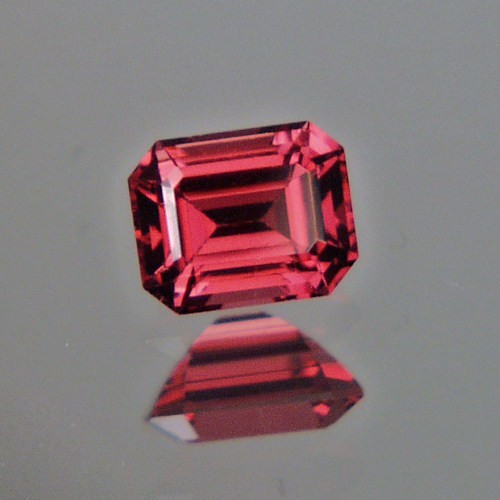 Top Cut Hot Pink Umbalite Garnet Tanzania 2.08 ct  Litnon.com