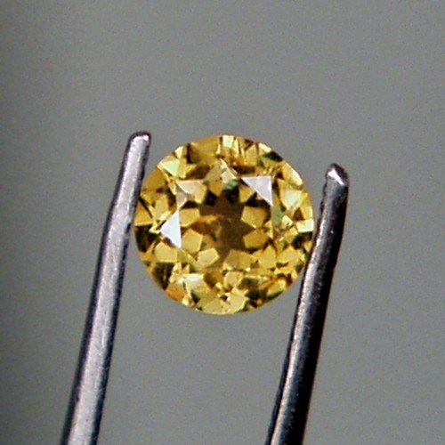 Rare Old Mine Russian Demantoid Topazolite Garnet  Litnon.com