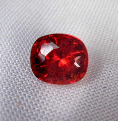 Color Ceylon Cinnamon Grossular Garnet 4.14ct  Litnon.com