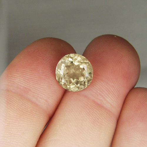 Big and Rare Color Change Diaspore Turkey 6.00ct  Litnon.com