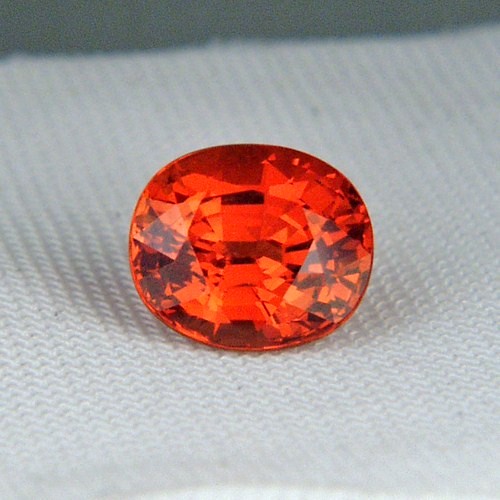 Color and Fire Mandarin Spessartite Garnet 4.14 ct  Litnon.com