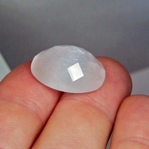 Big White Moonstone Cabochon Sri Lanka 21.25 ct  Litnon.com