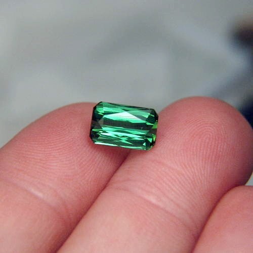 Bright Color Fine Green Tourmaline Namibia 3.88ct  Litnon.com