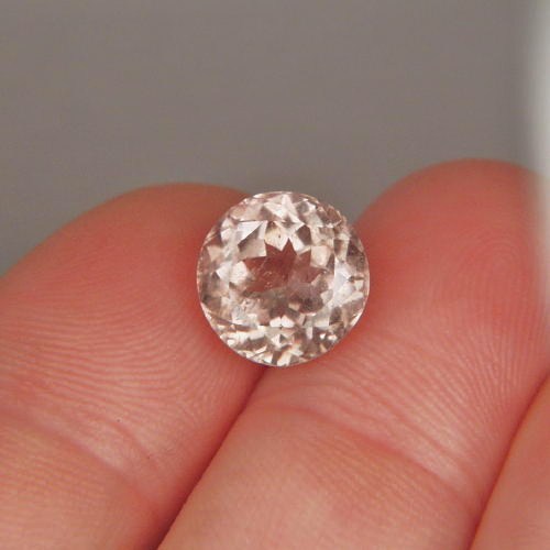 Big and Rare Color Change Diaspore Turkey 6.00ct  Litnon.com