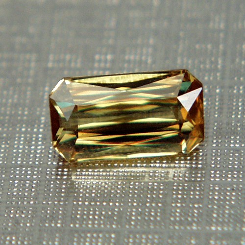 Top Cut and Multi -Color Fire Pakistan Sphene 3.04ct  Litnon.com