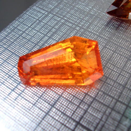 Color Fanta Mandarin Spessartite Garnet Namibia 7.48ct  Litnon.com