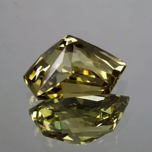 Top Cut Collectors Color Golden Green Beryl 11.86ct  Litnon.com