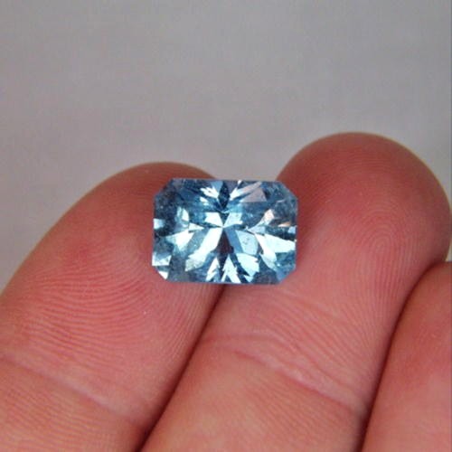 Rare Color Double Blue Aquamarine Vietnam 7.38ct  Litnon.com