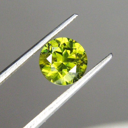 Quality Old Mine Russian Demantoid Garnet 1.09 ct  Litnon.com