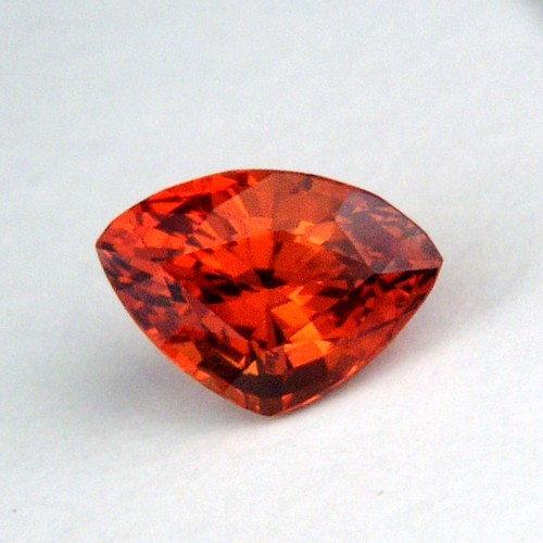Color and Fire Mandarin Spessartite Garnet 2.88 ct  Litnon.com
