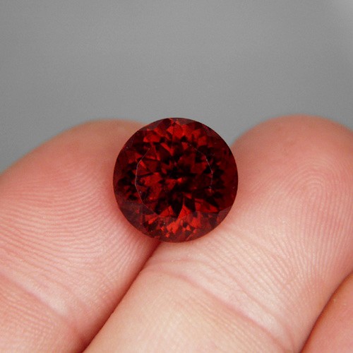 Orange Red Spessartite Garnet Madagascar 10.57 ct  Litnon.com