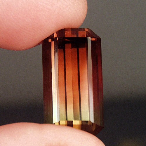 Big Bright and Clean Bi-Color Afghan Tourmaline 22.20ct  Litnon.com