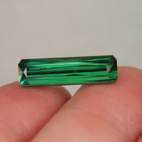 Special Color Green Tourmaline Afghanistan 6.34 ct  Litnon.com
