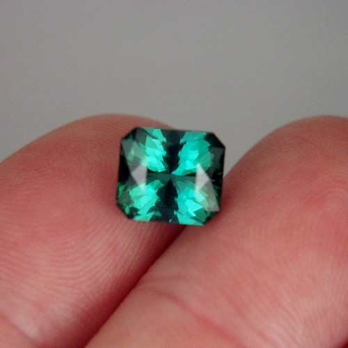 USA Cut Open Color Blue Green Afghan Tourmaline 4.40 ct  Litnon.com