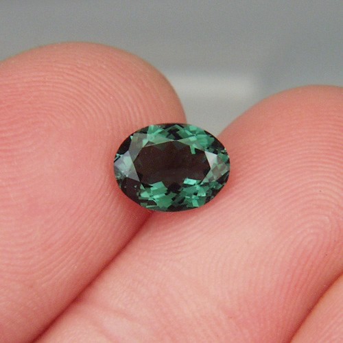Bright and Clean Old Stock Green Tourmaline Brazil 1.73 ct  Litnon.com
