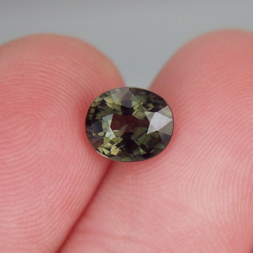 Ugly Olive Green Tourmaline Nigeria 2.25 ct  Litnon.com