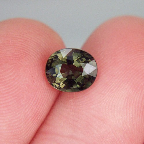 Ugly Olive Green Tourmaline Nigeria 2.25 ct  Litnon.com