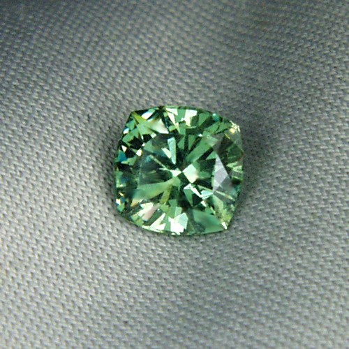 USA Cut Mint Green Demantoid Garnet Namibia 1.07ct  Litnon.com