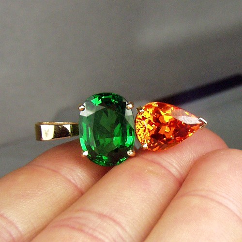 Museum Mandarin Spessartite Tsavorite Garnet Pendant Litnon.com