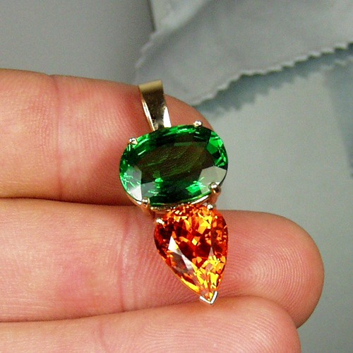 Museum Mandarin Spessartite Tsavorite Garnet Pendant Litnon.com