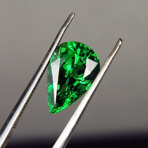Quality Chrome Green Tsavorite Kenya 3.56 ct  Litnon.com