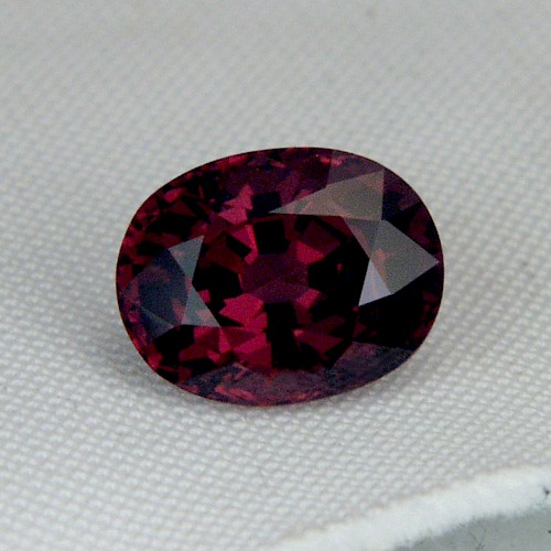 Big Burgundy Wine Color Spinel Sri Lanka 4.72ct  Litnon.com