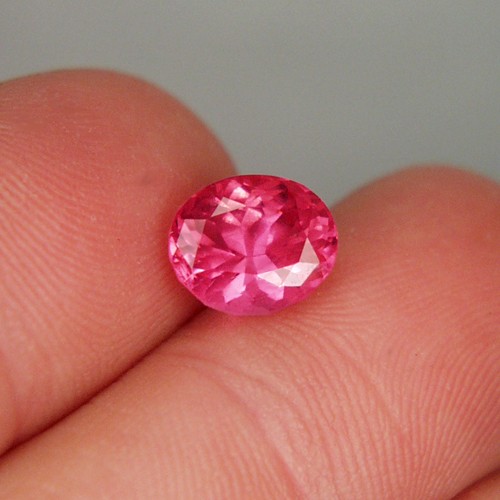 Rare Super Color Hot Pink Mahenge Spinel Tanzania  Litnon.com