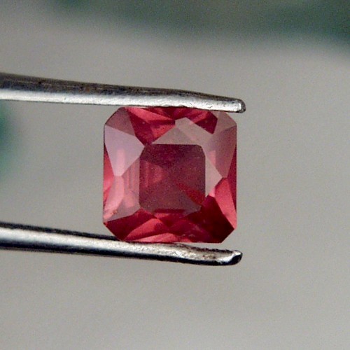 Rare Raspberry Grossular Garnet Mexico  Litnon.com