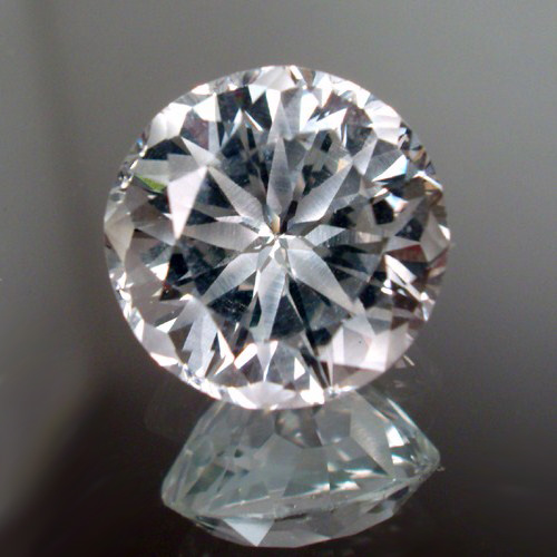 USA Flower Cut White Topaz Vietnam 4.12 ct  Litnon.com