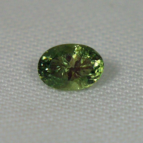 Bright and Pretty Demantoid Garnet Namibia  Litnon.com