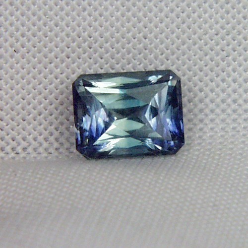 Top Cut Bright Steel Blue Montana Sapphire 2.07 ct  Litnon.com