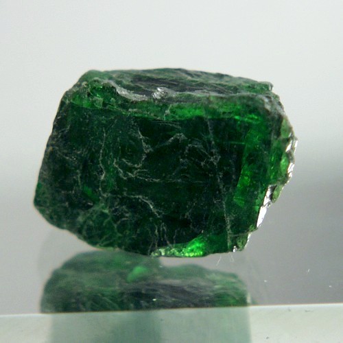 Quality Chrome Diopside Facet Rough Siberia 29.93ct  Litnon.com
