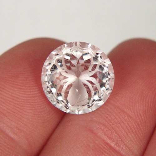 * Unique Spider Cut Rutile Quartz Gemstone 7.26 ct  Litnon.com