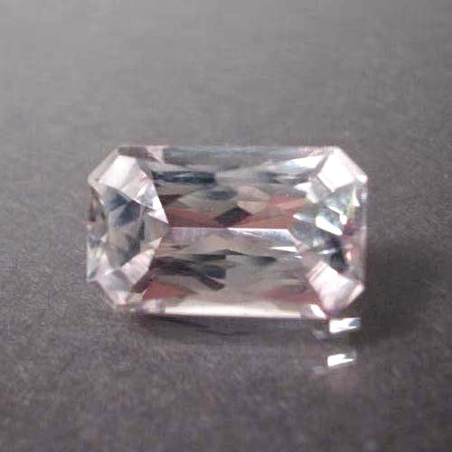 Big Light Lavender Pink Sapphire Sri Lanka 3.83ct  Litnon.com