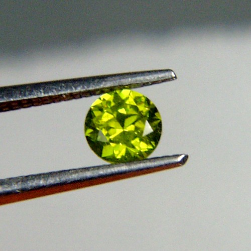 Brilliant Top Cut Natural Russian Demantoid Garnet GL Litnon.com