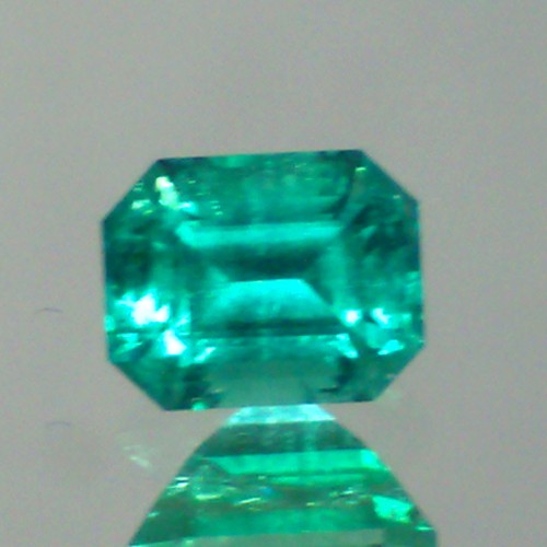 New Find Bright and Pretty Natural ~Untreated~ Emerald Ethiopia  Litnon.com