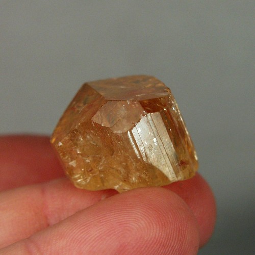 Big Golden Scapolite Crystal Specimen Tanzania 82 ct  Litnon.com