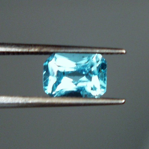  Bright Old Stock Neon Blue Apatite Madagascar  Litnon.com