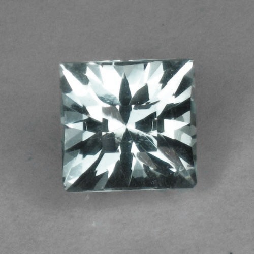 USA Cut Brilliant Pale Blue Aquamarine Vietnam 2.29ct  Litnon.com