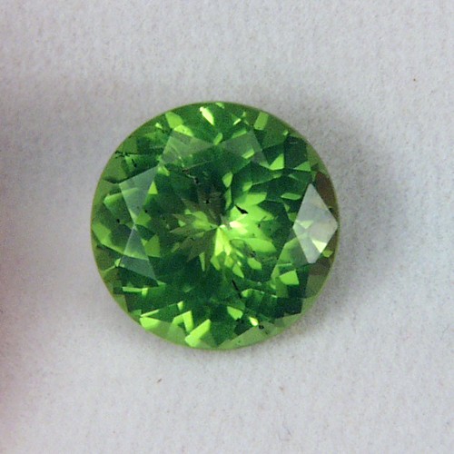 Fine Quality Bright and Pretty Arizona Peridot 3.82  Litnon.com